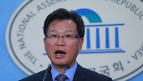 한국당 “두 후보 낙마로 꼬리자르기…소악으로 거악 보호”