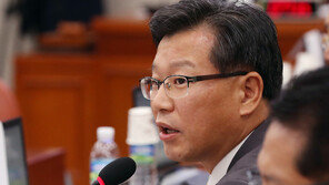 한국당 “조국 경질부터…박영선·김연철도 즉각 지명 철회”