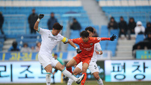 “태어난 아이에게 선물” 약속 지킨 강원 정석화