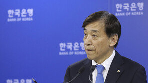 이주열 “구조개혁, 기대만큼 성과 못내…과감할 필요”