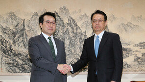 한일 북핵 대표, 한미 정상회담 전 회동…“한미일 비핵화 연대 확인”