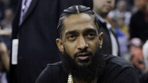 미국 인기래퍼 닙시 허슬, 총격으로 사망…팬·동료가수들 애도