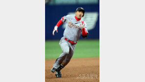 생각하는 야구가 바꿔놓은 김강민 “요즘 야구가 재밌습니다”