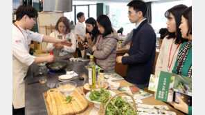 “새콤달콤, 봄나물 즐기세요”