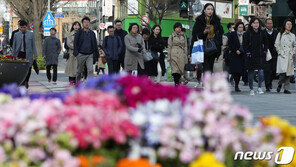 [날씨] 꽃샘추위 계속 아침 최저 -6~5도…미세먼지 ‘양호’