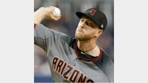 ‘KBO 성공신화’ 켈리, ML 신고식서 새 역사