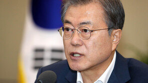 文대통령, 3일 경제계 원로들과 오찬간담회…박승·정운찬 등 참석