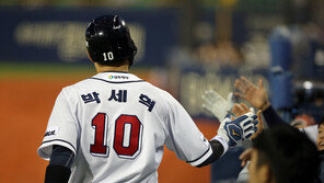두산, KT 꺾고 5연승 질주…LG 채은성 만루포