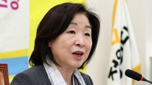 여영국 당선에 심상정 “노회찬 대표님, 보고 계시죠?”