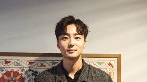 [속보]경찰,‘정준영 카톡방’ 불법촬영물 유포 혐의 가수 로이킴, 피의자로 입건