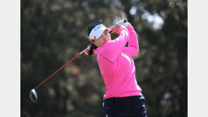 트와이스 좋아하는 필드 이방인…日 유미 한국투어 데뷔