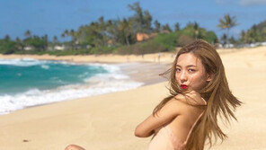 루나, 이 몸매 실화?…시선 강탈한 ‘핫바디’