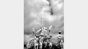 천불천탑 사진문화관 개관 2주년 기념 ‘김녕만 초대전’