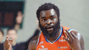 팟츠 3Q 20점 폭발… 전자랜드, 먼저 웃다