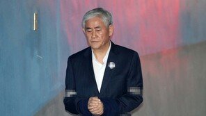 최경환, ‘인턴채용 압력 의혹’ 2심도 무죄…“강요 아냐”