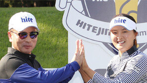 손목 다치면 퍼트연습… 복서 아버지는 체력 담금질