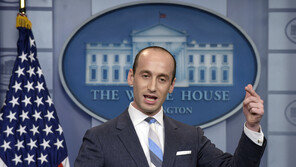 美백악관, 국토안보부 ‘초토화’…부장관·차관보도 해임 대상