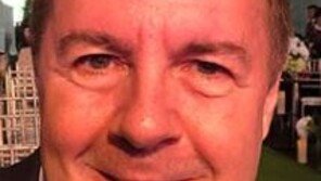 ‘몰몬교’ 모태 신앙 로버트할리, 담배도 금하는 데 어쩌다?