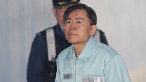 MB국정원 前간부 “권양숙 여사 美여행 도왔는데 사찰이라니”