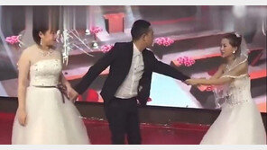 전 남자친구 결혼식에 웨딩스레스 입고 나타난 옛 여친, 실화라고?