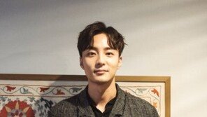 ‘음란물 유포 혐의’ 로이킴, 내일 피의자로 경찰 출석