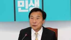 손학규 “文대통령, 중재자 벗어나 대북 수석협상가 역할해야”