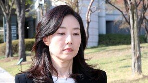 [종합]조윤선, 항소심도 징역형 집유…法 “‘김기춘이 주도’ 참작”