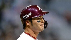 ‘허리 통증’ 박병호, 선발 라인업 제외…“3~4일 휴식”