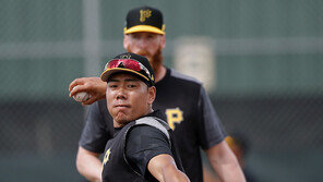 ‘타율 0.105’ 강정호, 첫 결장…모란은 2안타 1타점