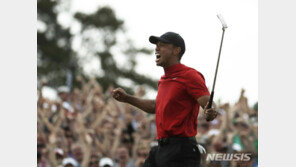 나락으로 떨어졌던 황제…타이거 우즈의 ‘부활 스토리’