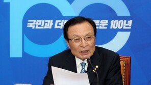 이해찬 “조국 차출? 본인 의지 제일 중요…차출표현 부적절”