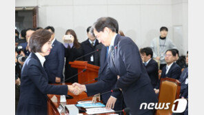 ‘이미선 정국’ 2라운드 시작…쟁점은 결국 ‘조국’?