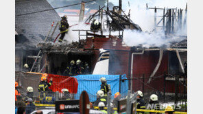 칠레 경비행기 가정집에 추락…탑승자 6명 전원 사망