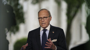 美백악관, “무어·케인 외 다른 연준 이사 후보 인터뷰 중”