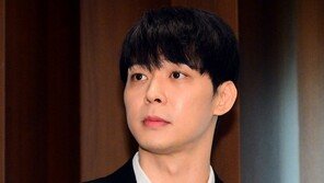 [연예계 사건 3題①] 경찰, 박유천 ‘마약 구매’ 정황 CCTV 확보