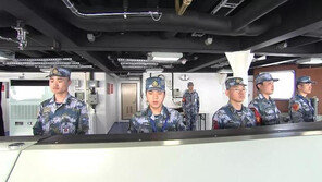 中 CCTV, 첫 국산 항모 해상시험 영상 이례적 공개