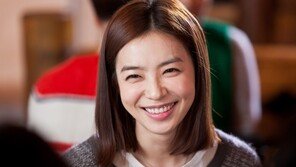 배우 박선영 남편, 외교부 떠나 SK행…세 대통령 통역 출신