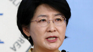 평화당 “탄핵 당사자 한국당의 코미디…청와대도 답답”
