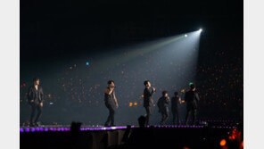 ‘신화 창조’는 계속된다