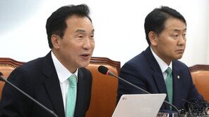 손학규 “내년 총선 제3세력 큰변수…분열 아닌 단결할 때”