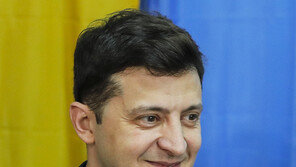 젤렌스키, 우크라이나 대선 승리 확정…포로셴코에 압승