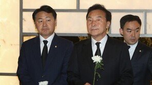 손학규 “故김홍일, 정치발전에 큰 역할…편히 쉬길”