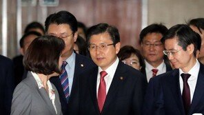 한국당 ‘패스트트랙 저지’ 총력전…황교안, 지방일정 취소