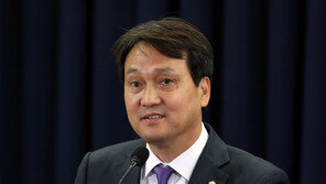 안민석 “조국 정치판 뛰어들지는 한국당에 달려”