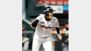 스물도 안된 ‘아기 독수리’ 정은원, 류중일-정근우가 보인다