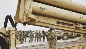 미군, 평택서 이례적 사드전개 훈련…페북에 北 보란 듯 사진 공개