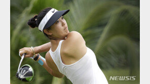 미셸 위, LPGA 투어 참가 포기…오른손 치료부터