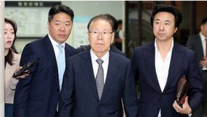 ‘집사’ 김백준, MB재판 또 불출석…법원 ‘구인영장’ 발부