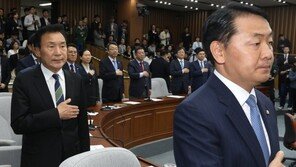 패스트트랙 추인했지만 바른미래 ‘내홍 격화’…종착역은