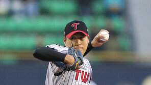 ‘시즌 4승’ 차우찬 “수비 도움·타선 지원 덕에 승리”